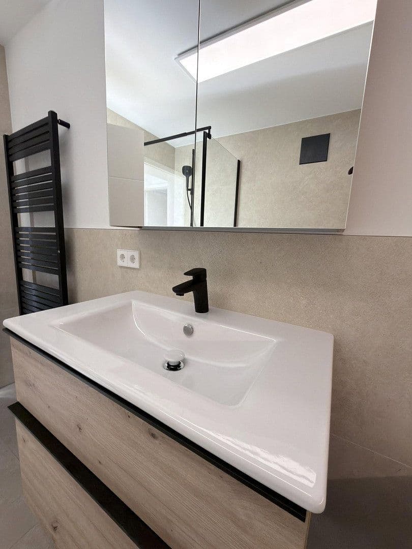 Prodej bytu 2+1 55 m², Lugstr., Pirna, Sasko Prodej bytu 2+1 55 m², Lugstr., Pirna, Sasko