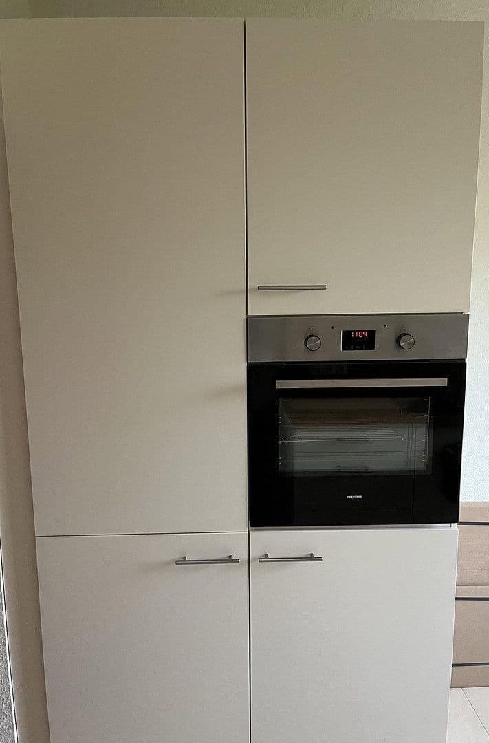 Pronájem bytu 3+1 80 m², Andernach, Porýní-Falc Pronájem bytu 3+1 80 m², Andernach, Porýní-Falc