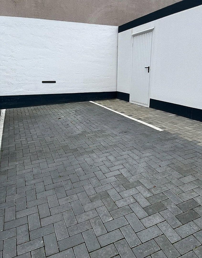 Pronájem bytu 3+1 80 m², Andernach, Porýní-Falc Pronájem bytu 3+1 80 m², Andernach, Porýní-Falc