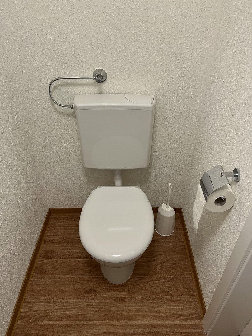 Pronájem bytu 3+1 80 m², Andernach, Porýní-Falc Pronájem bytu 3+1 80 m², Andernach, Porýní-Falc