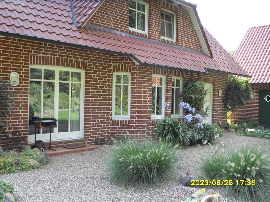 Prodej domu 152 m², pozemek 6.274 m², Kalletal, Severní Porýní-Vestfálsko Prodej domu 152 m², pozemek 6.274 m², Kalletal, Severní Porýní-Vestfálsko