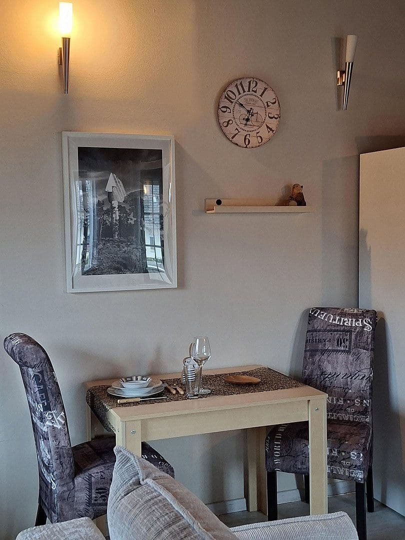 Pronájem bytu 1+1 51 m², Friedrichsdorf, Hessen Pronájem bytu 1+1 51 m², Friedrichsdorf, Hessen