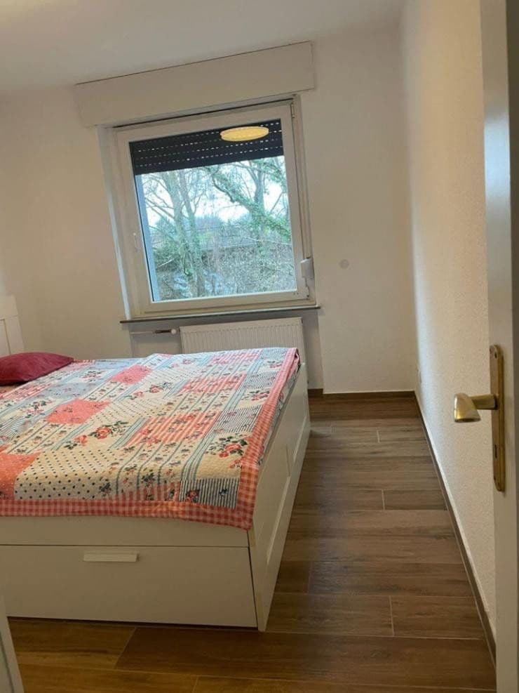 Pronájem bytu 4+1 100 m², Lengsdorfer Hauptstraße 97, Bonn, Severní Porýní-Vestfálsko Pronájem bytu 4+1 100 m², Lengsdorfer Hauptstraße 97, Bonn, Severní Porýní-Vestfálsko