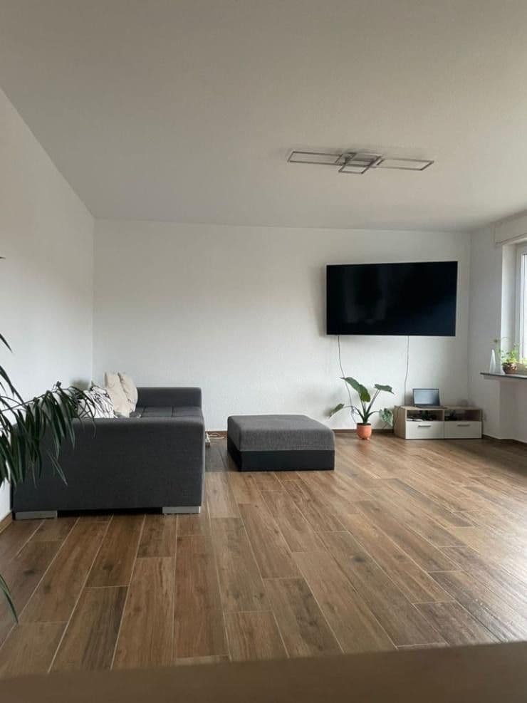 Pronájem bytu 4+1 100 m², Lengsdorfer Hauptstraße 97, Bonn, Severní Porýní-Vestfálsko Pronájem bytu 4+1 100 m², Lengsdorfer Hauptstraße 97, Bonn, Severní Porýní-Vestfálsko