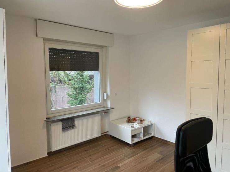 Pronájem bytu 4+1 100 m², Lengsdorfer Hauptstraße 97, Bonn, Severní Porýní-Vestfálsko Pronájem bytu 4+1 100 m², Lengsdorfer Hauptstraße 97, Bonn, Severní Porýní-Vestfálsko