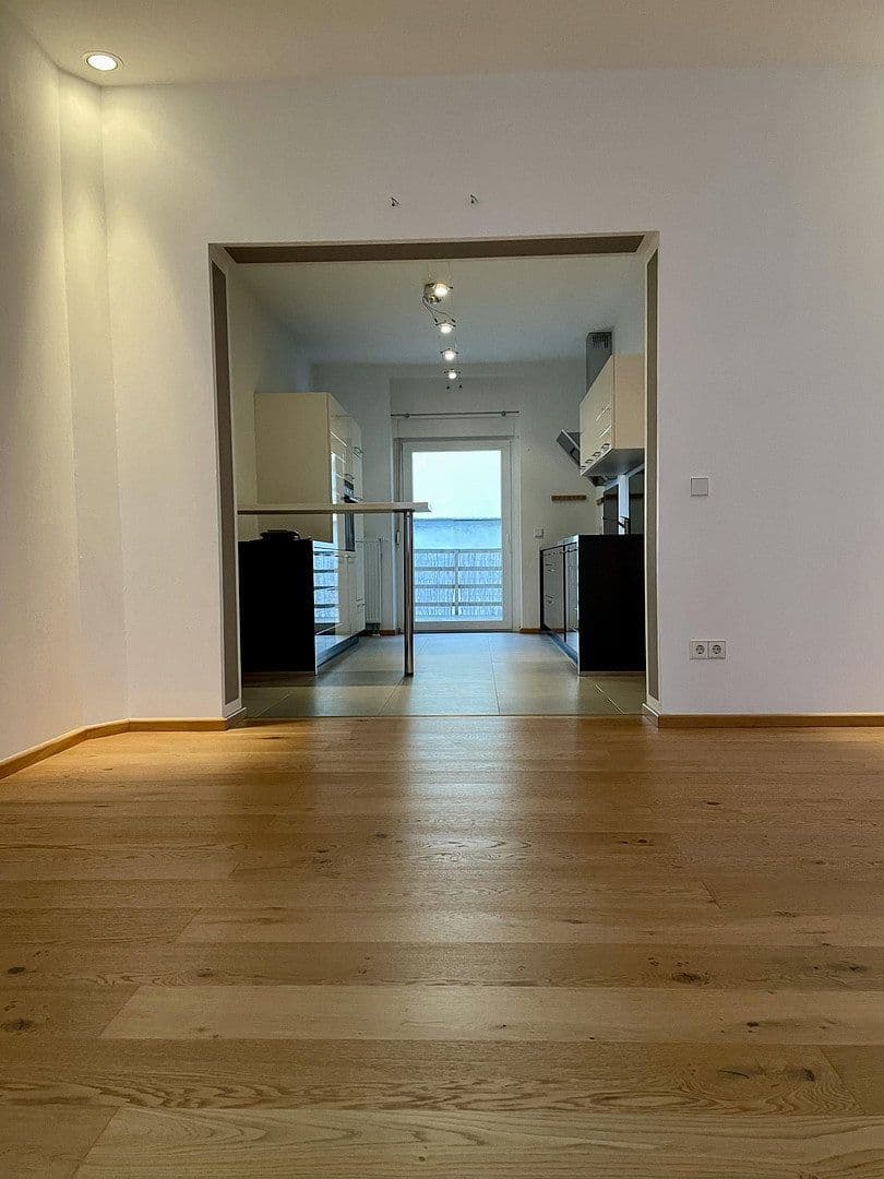 Pronájem bytu 2+1 78 m², Bingen am Rhein, Porýní-Falc Pronájem bytu 2+1 78 m², Bingen am Rhein, Porýní-Falc