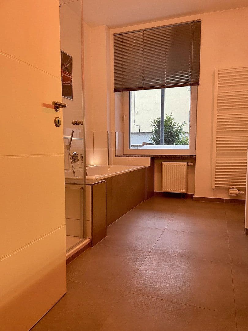 Pronájem bytu 2+1 78 m², Bingen am Rhein, Porýní-Falc Pronájem bytu 2+1 78 m², Bingen am Rhein, Porýní-Falc