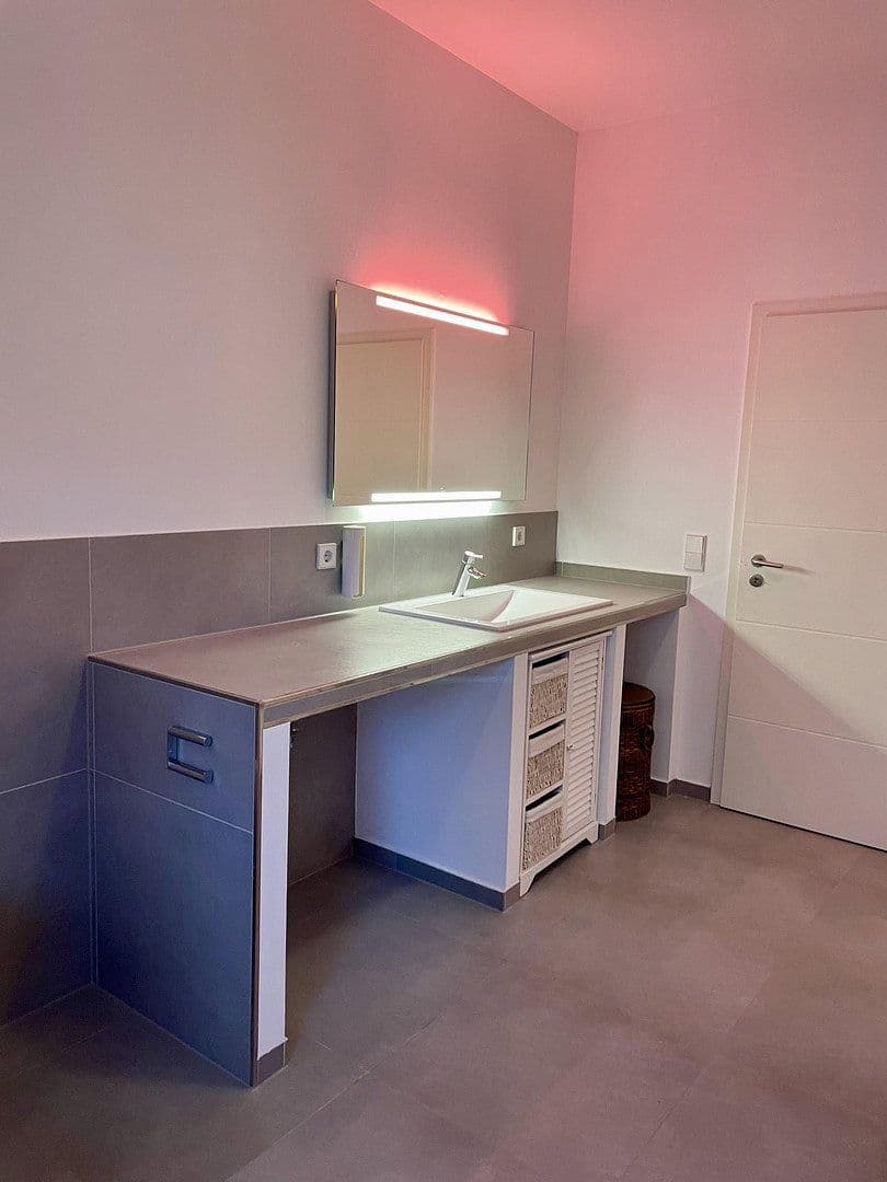 Pronájem bytu 2+1 78 m², Bingen am Rhein, Porýní-Falc Pronájem bytu 2+1 78 m², Bingen am Rhein, Porýní-Falc