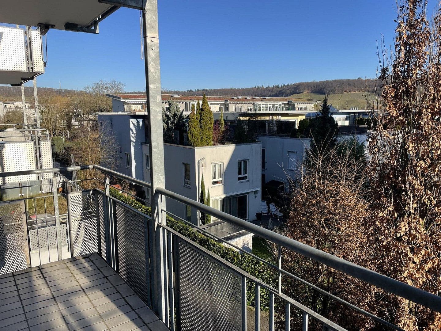 Pronájem bytu 3+1 82 m², Heilbronn, Bádensko-Württembersko Pronájem bytu 3+1 82 m², Heilbronn, Bádensko-Württembersko