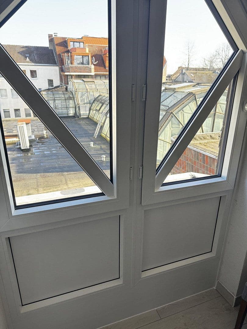 Pronájem bytu 3+1 66 m², Petersstrasse 59, Krefeld, Severní Porýní-Vestfálsko Pronájem bytu 3+1 66 m², Petersstrasse 59, Krefeld, Severní Porýní-Vestfálsko