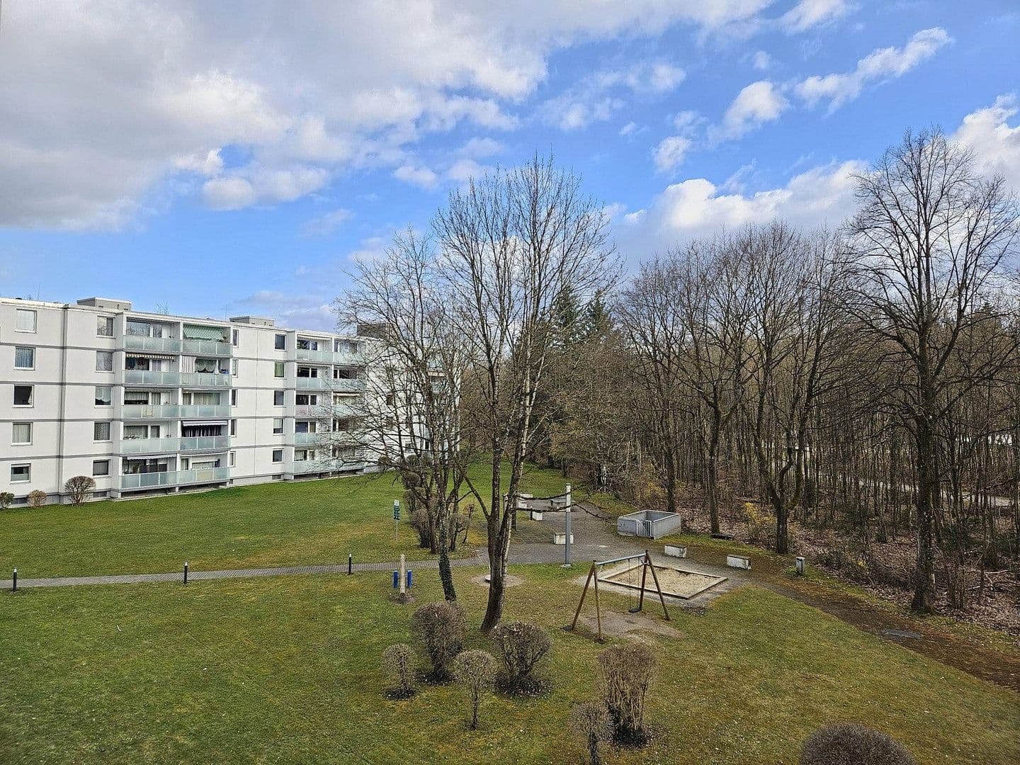 Pronájem bytu 2+1 57 m², Heiglhofstraße 86, München, Bavorsko Pronájem bytu 2+1 57 m², Heiglhofstraße 86, München, Bavorsko