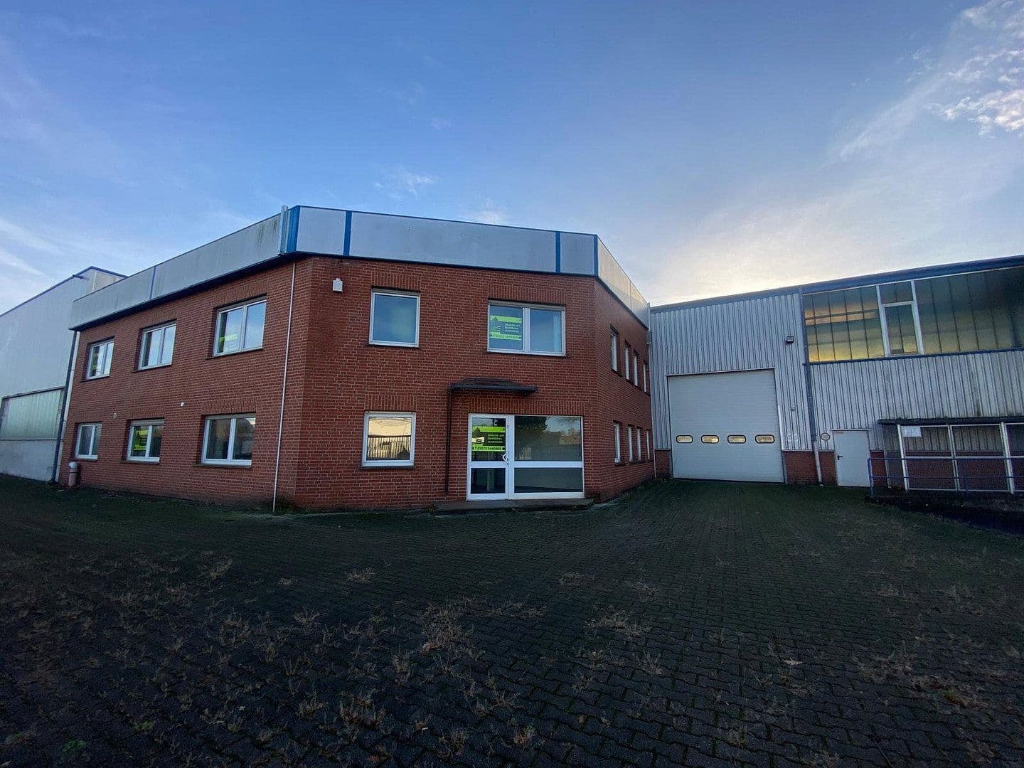 Pronájem nebytového prostoru 442 m², Daimlerstraße 5-8, Hörstel, Severní Porýní-Vestfálsko Pronájem nebytového prostoru 442 m², Daimlerstraße 5-8, Hörstel, Severní Porýní-Vestfálsko