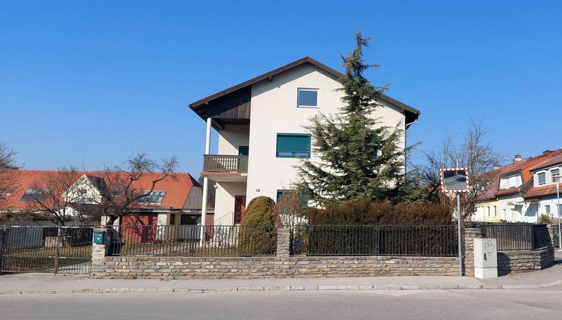 Prodej domu 143 m², pozemek 539 m², Pinkafeld, Hradsko Prodej domu 143 m², pozemek 539 m², Pinkafeld, Hradsko