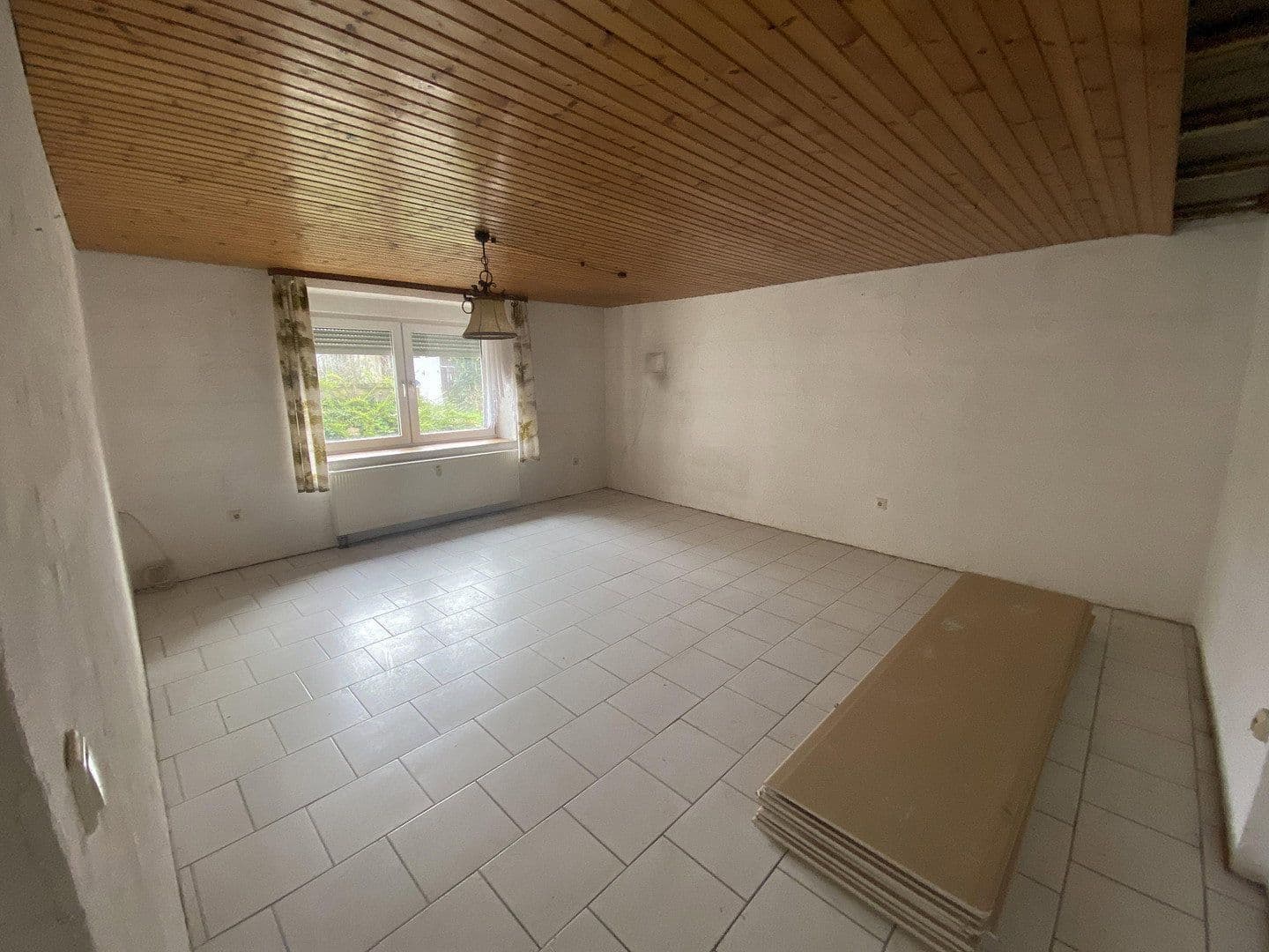 Prodej domu 221 m², pozemek 923 m², Blankenheim, Severní Porýní-Vestfálsko Prodej domu 221 m², pozemek 923 m², Blankenheim, Severní Porýní-Vestfálsko