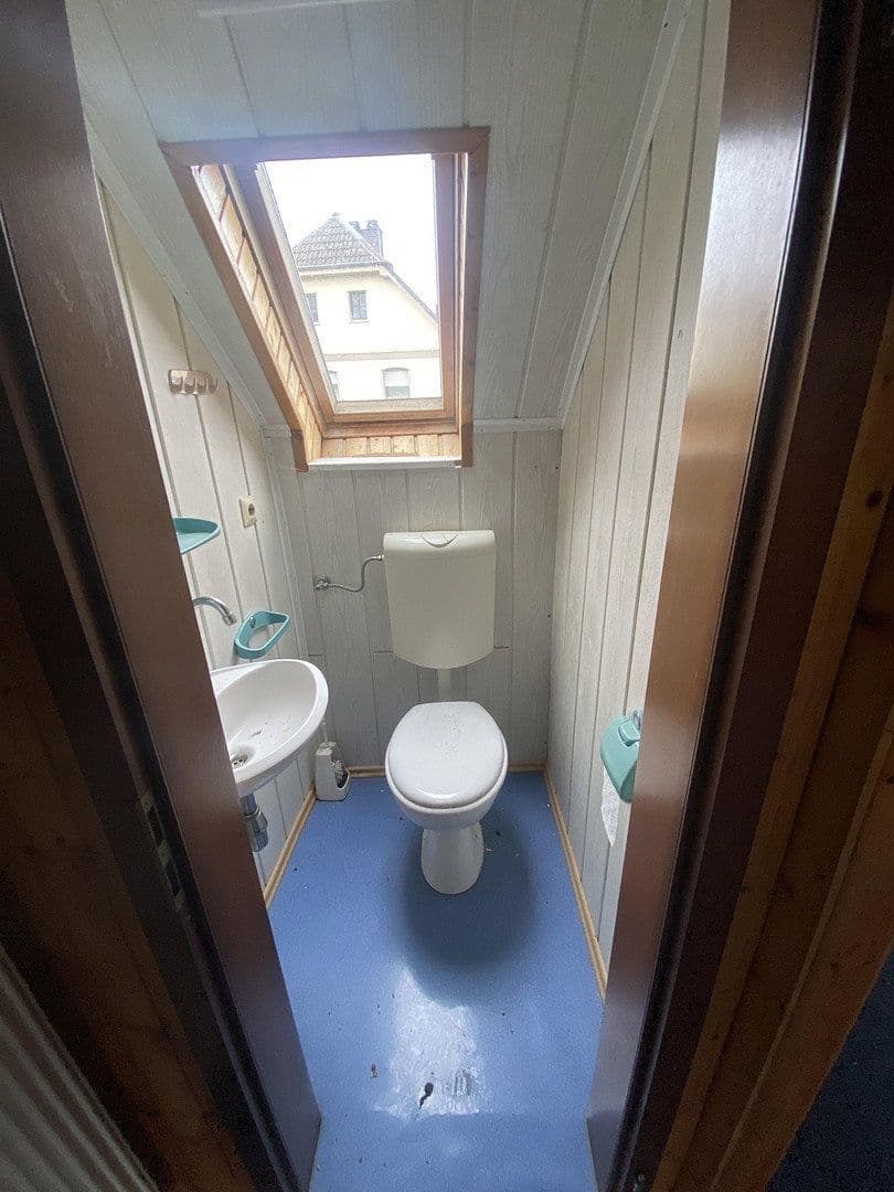 Prodej domu 221 m², pozemek 923 m², Blankenheim, Severní Porýní-Vestfálsko Prodej domu 221 m², pozemek 923 m², Blankenheim, Severní Porýní-Vestfálsko