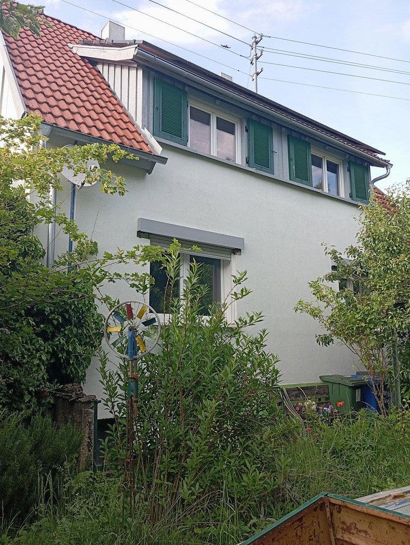 Prodej domu 136 m², pozemek 443 m², Brackenheim, Bádensko-Württembersko Prodej domu 136 m², pozemek 443 m², Brackenheim, Bádensko-Württembersko