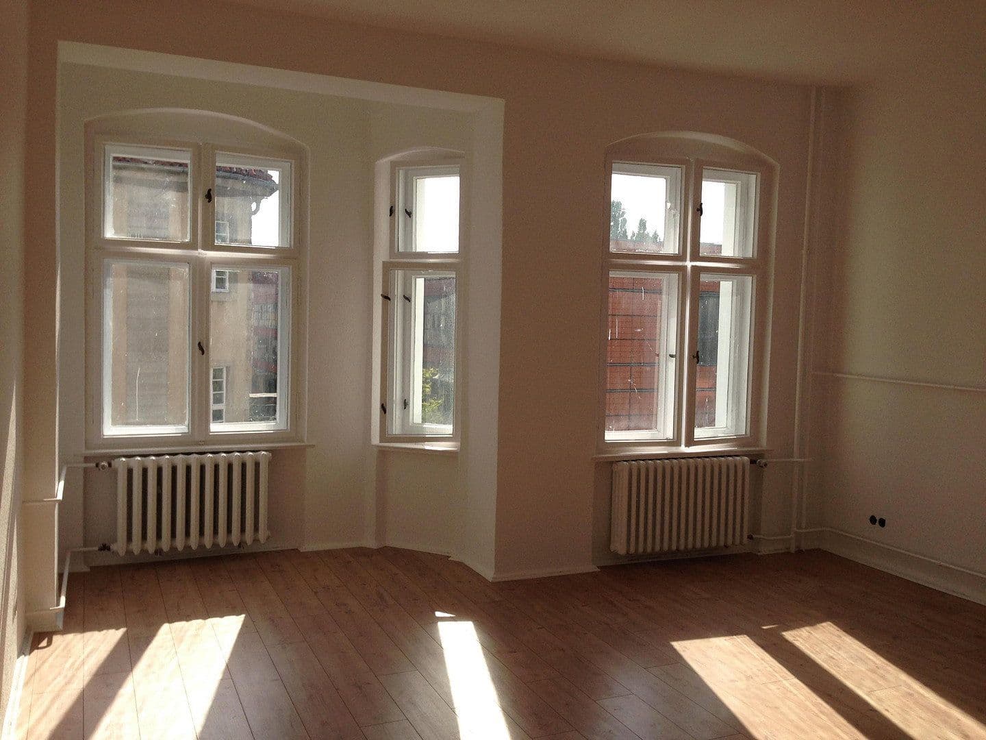 Prodej domu 950 m², Berlin, Berlín Prodej domu 950 m², Berlin, Berlín