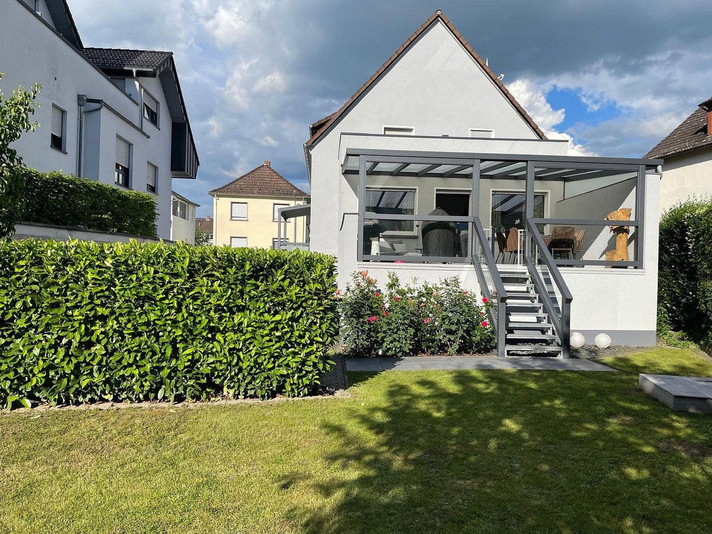 Prodej domu 183 m², pozemek 590 m², Obertshausen, Hessen Prodej domu 183 m², pozemek 590 m², Obertshausen, Hessen
