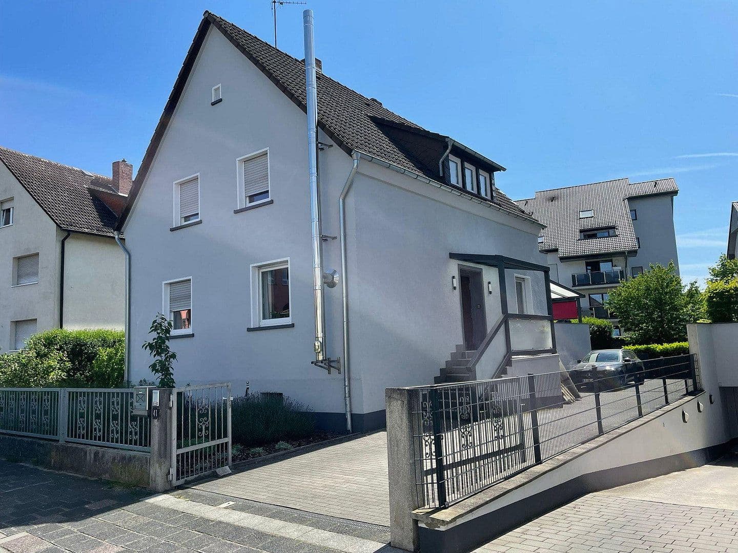 Prodej domu 183 m², pozemek 590 m², Obertshausen, Hessen Prodej domu 183 m², pozemek 590 m², Obertshausen, Hessen