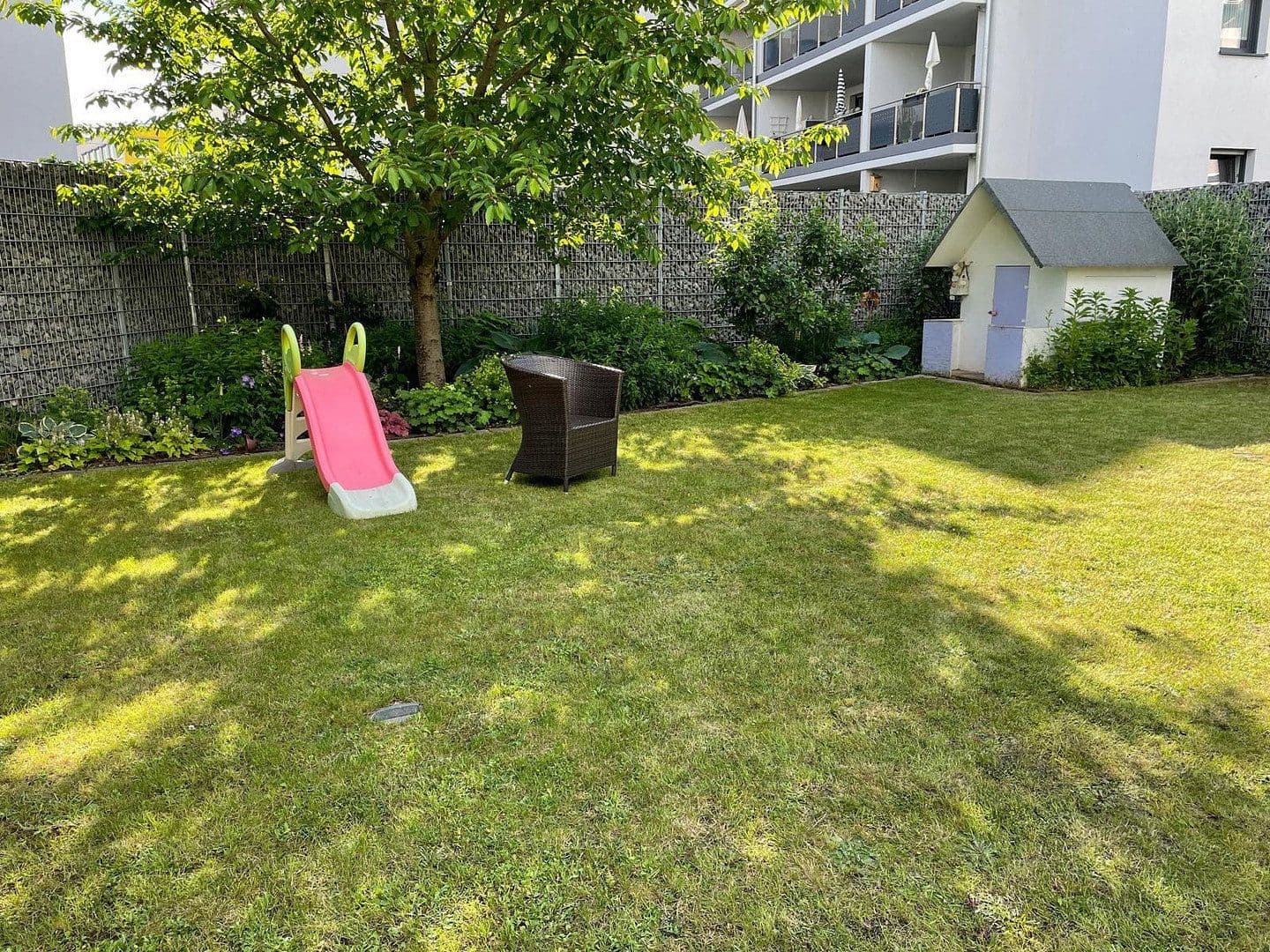 Prodej domu 183 m², pozemek 590 m², Obertshausen, Hessen Prodej domu 183 m², pozemek 590 m², Obertshausen, Hessen