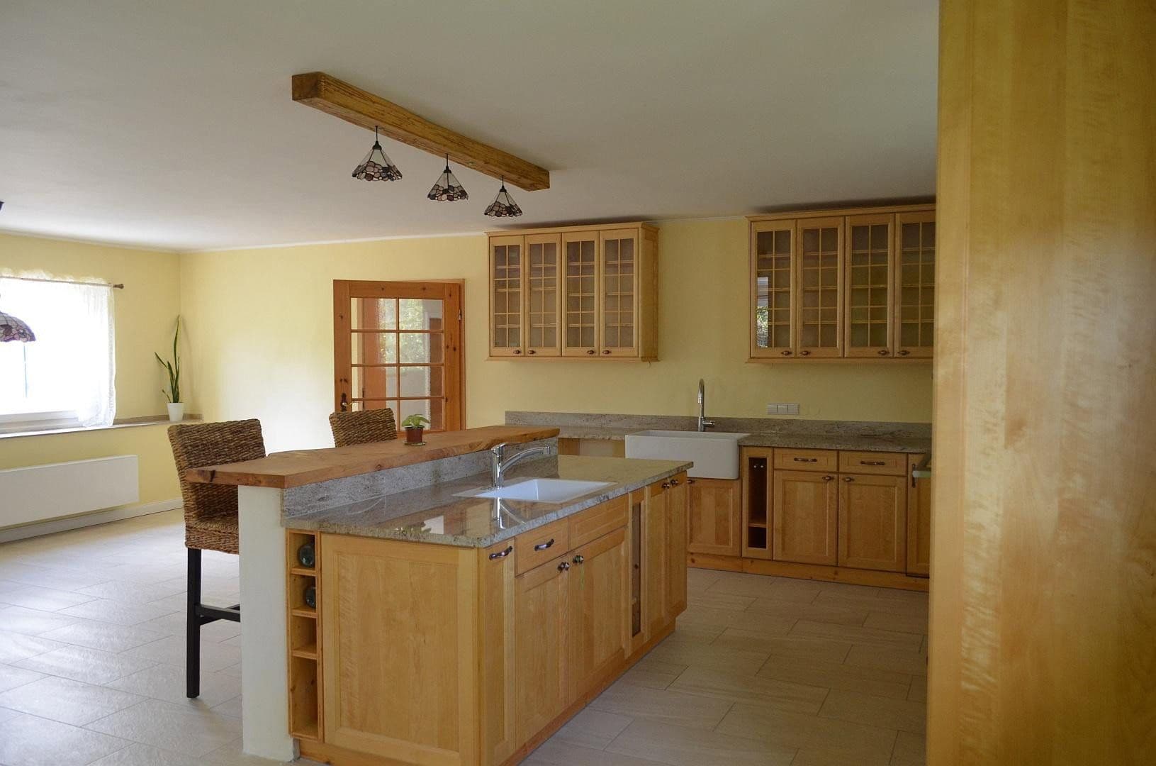 Prodej domu 248 m², pozemek 998 m², Krautgartenweg 3, Neckargemünd, Bádensko-Württembersko Prodej domu 248 m², pozemek 998 m², Krautgartenweg 3, Neckargemünd, Bádensko-Württembersko