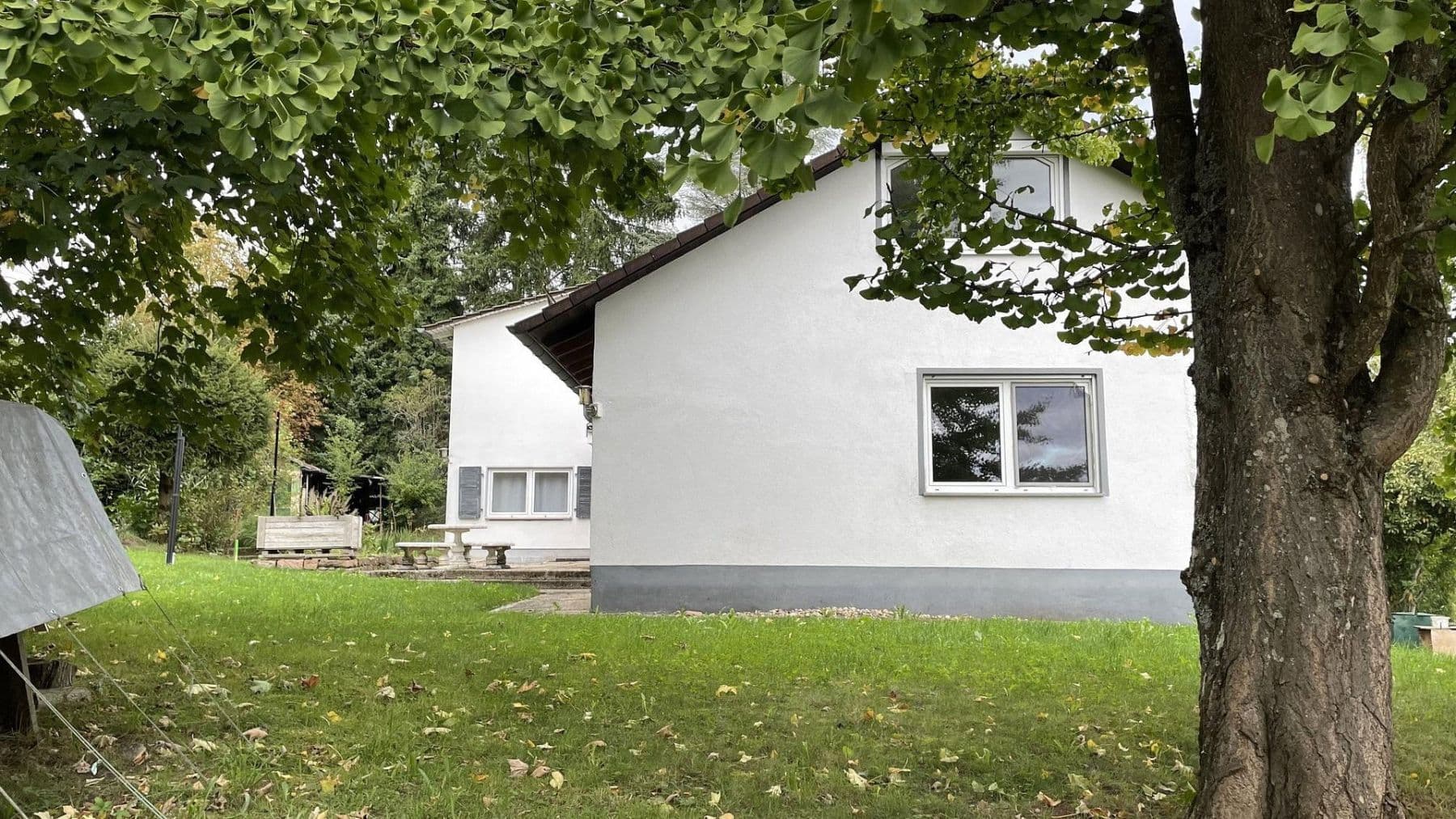 Prodej domu 248 m², pozemek 998 m², Krautgartenweg 3, Neckargemünd, Bádensko-Württembersko Prodej domu 248 m², pozemek 998 m², Krautgartenweg 3, Neckargemünd, Bádensko-Württembersko