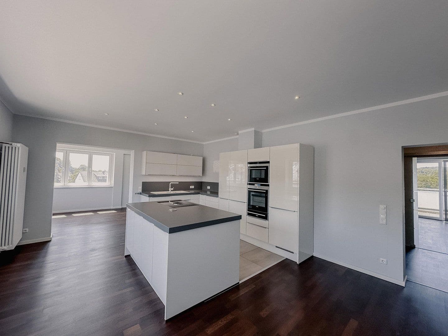 Prodej bytu 5+1 236 m², Creidlitzer Straße 60, Coburg, Bavorsko Prodej bytu 5+1 236 m², Creidlitzer Straße 60, Coburg, Bavorsko