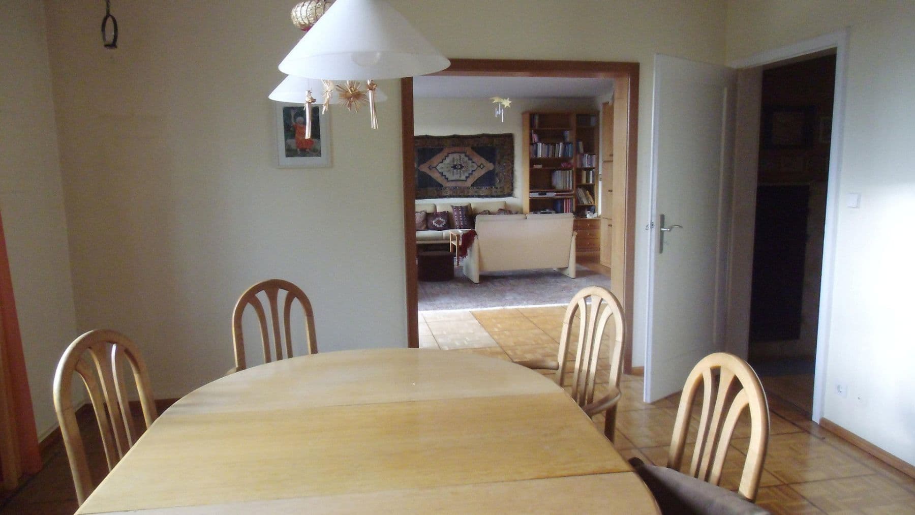 Prodej domu 326 m², pozemek 1.366 m², Nellinger Straße 47, Stuttgart, Bádensko-Württembersko Prodej domu 326 m², pozemek 1.366 m², Nellinger Straße 47, Stuttgart, Bádensko-Württembersko