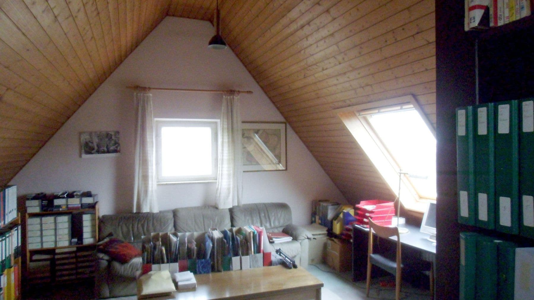 Prodej domu 326 m², pozemek 1.366 m², Nellinger Straße 47, Stuttgart, Bádensko-Württembersko Prodej domu 326 m², pozemek 1.366 m², Nellinger Straße 47, Stuttgart, Bádensko-Württembersko