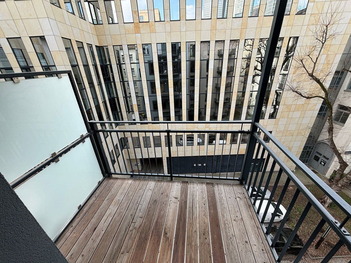 Pronájem bytu 2+kk 77 m², Mainluststraße 13, Frankfurt am Main, Hessen Pronájem bytu 2+kk 77 m², Mainluststraße 13, Frankfurt am Main, Hessen