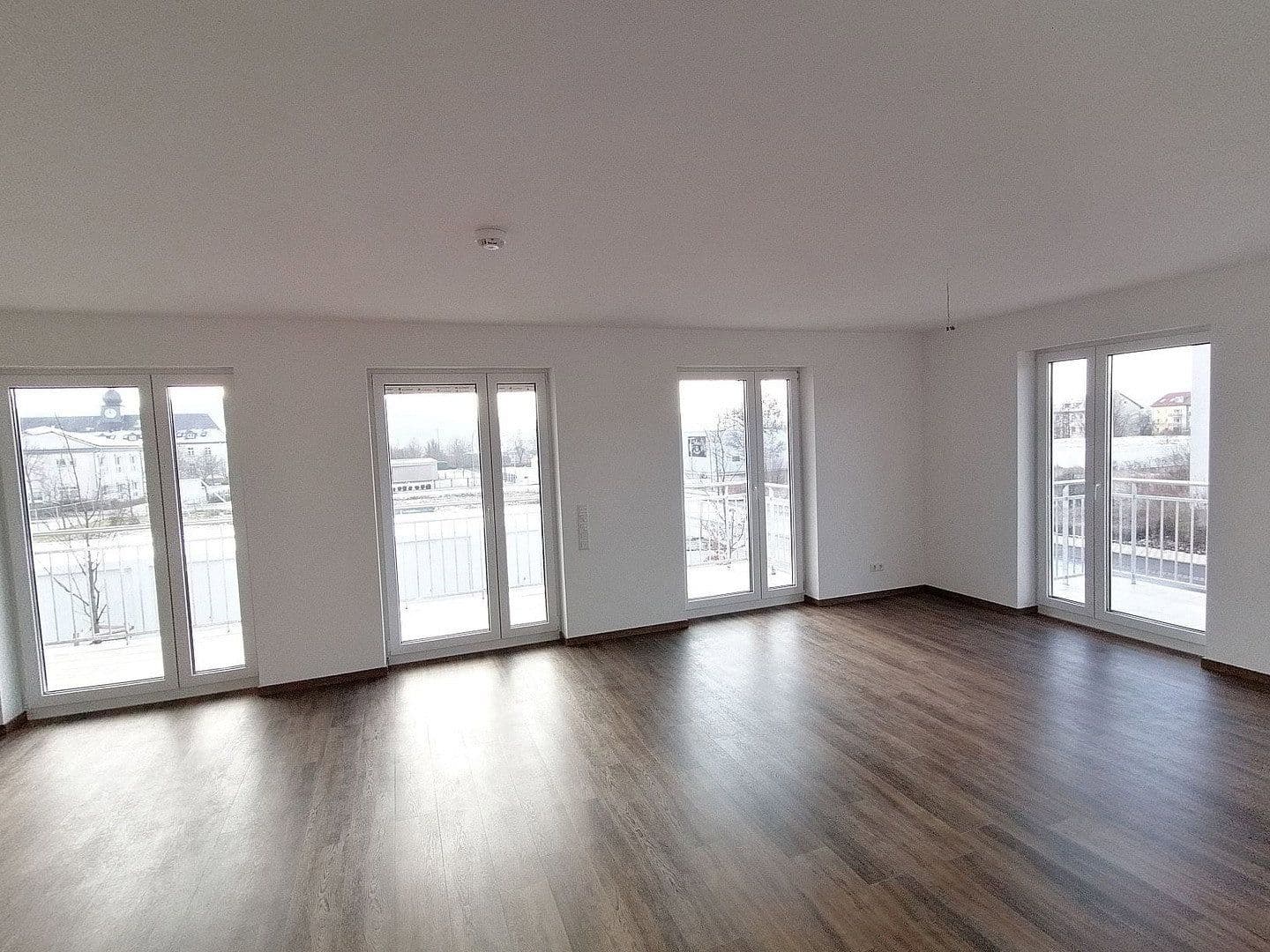 Pronájem bytu 3+1 113 m², Columbiastraße 20, Chýžice, Bavorsko Pronájem bytu 3+1 113 m², Columbiastraße 20, Chýžice, Bavorsko