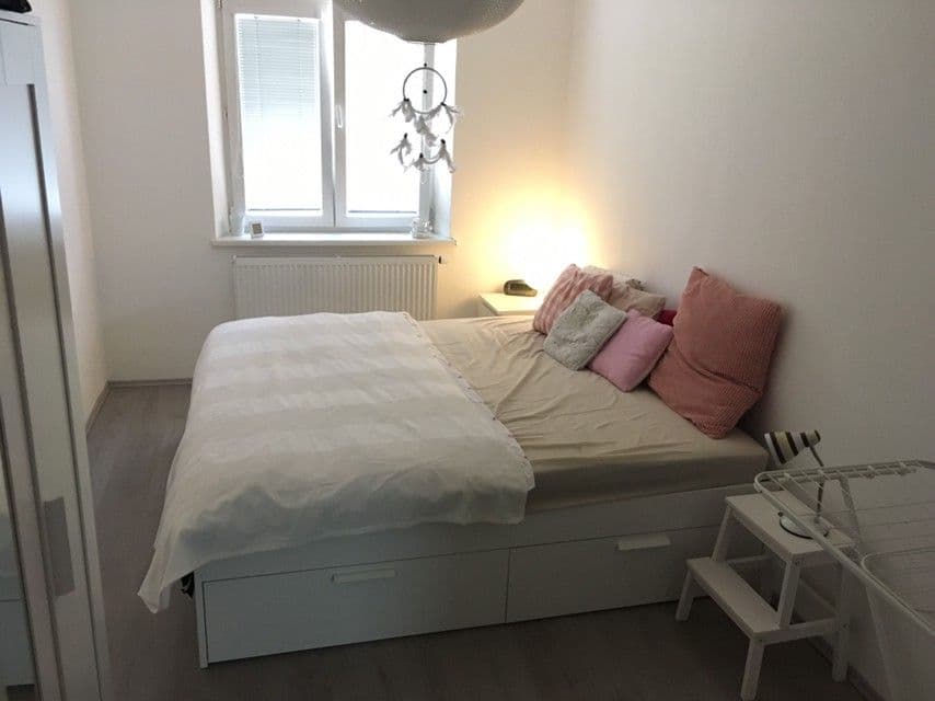 Pronájem bytu 2+kk 51 m², Družstevní ochoz, Praha, Praha Pronájem bytu 2+kk 51 m², Družstevní ochoz, Praha, Praha
