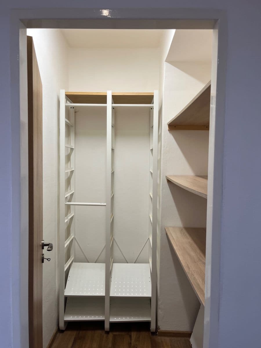 Pronájem bytu 3+kk 65 m², Foerstrova, Olomouc, Olomoucký kraj Pronájem bytu 3+kk 65 m², Foerstrova, Olomouc, Olomoucký kraj