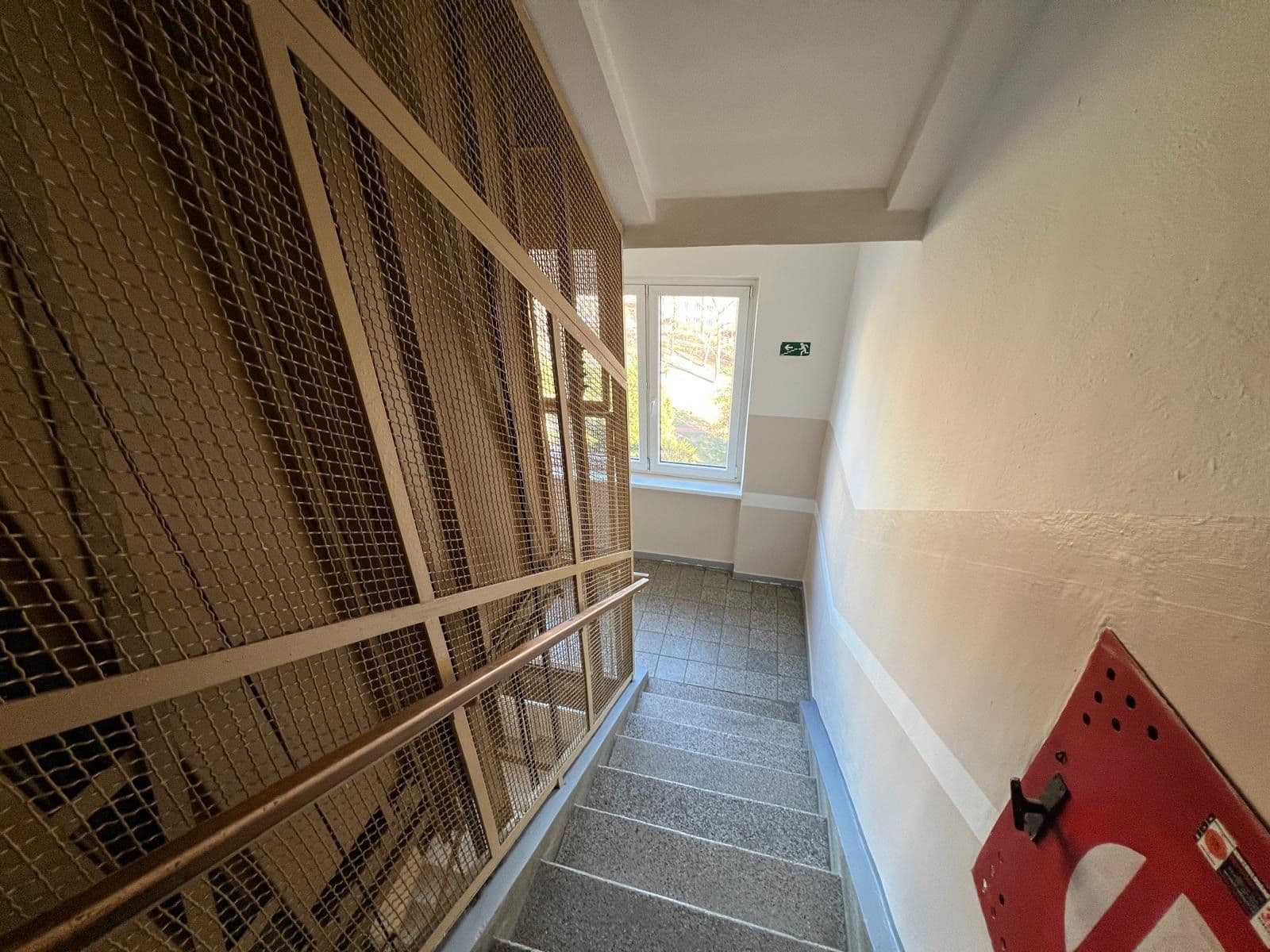 Prodej bytu 2+1 58 m², náměstí Družby, Ostrava, Moravskoslezský kraj Prodej bytu 2+1 58 m², náměstí Družby, Ostrava, Moravskoslezský kraj