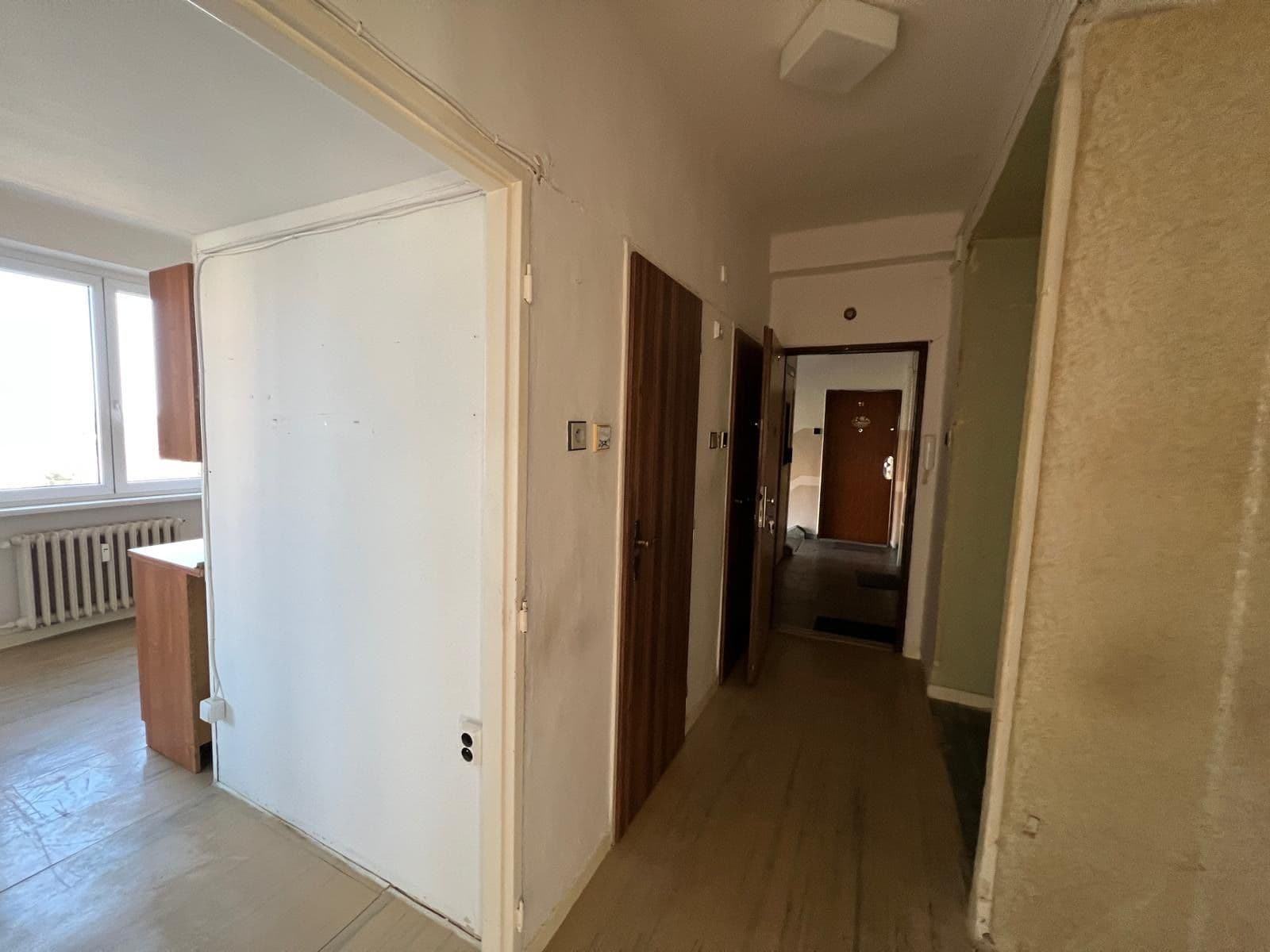 Prodej bytu 2+1 58 m², náměstí Družby, Ostrava, Moravskoslezský kraj Prodej bytu 2+1 58 m², náměstí Družby, Ostrava, Moravskoslezský kraj