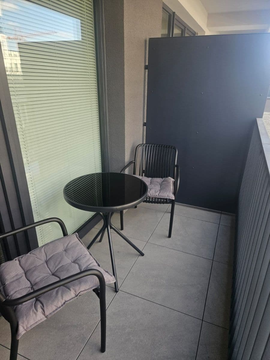 Pronájem bytu 1+kk 32 m², Poděbradská, Praha, Praha Pronájem bytu 1+kk 32 m², Poděbradská, Praha, Praha