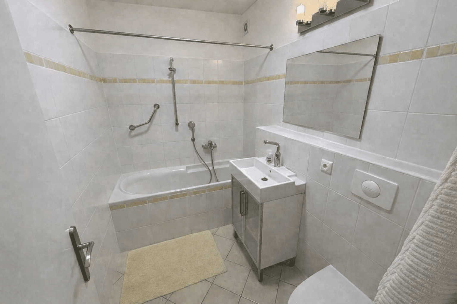 Prodej bytu 3+kk 81 m², Lipno nad Vltavou, Jihočeský kraj Prodej bytu 3+kk 81 m², Lipno nad Vltavou, Jihočeský kraj