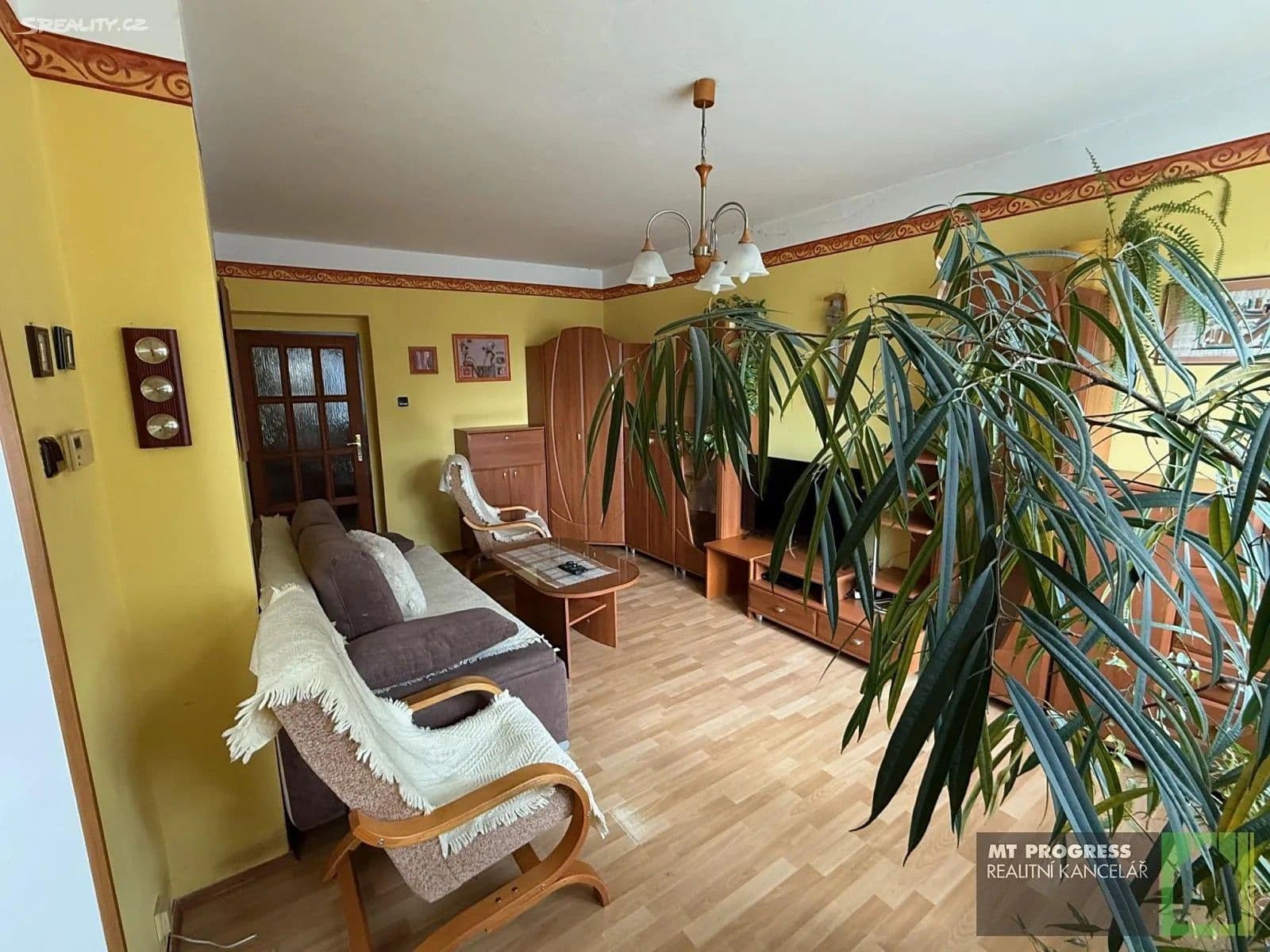 Pronájem domu 150 m², pozemek 907 m², Fojtíkova, Rakovník, Středočeský kraj Pronájem domu 150 m², pozemek 907 m², Fojtíkova, Rakovník, Středočeský kraj