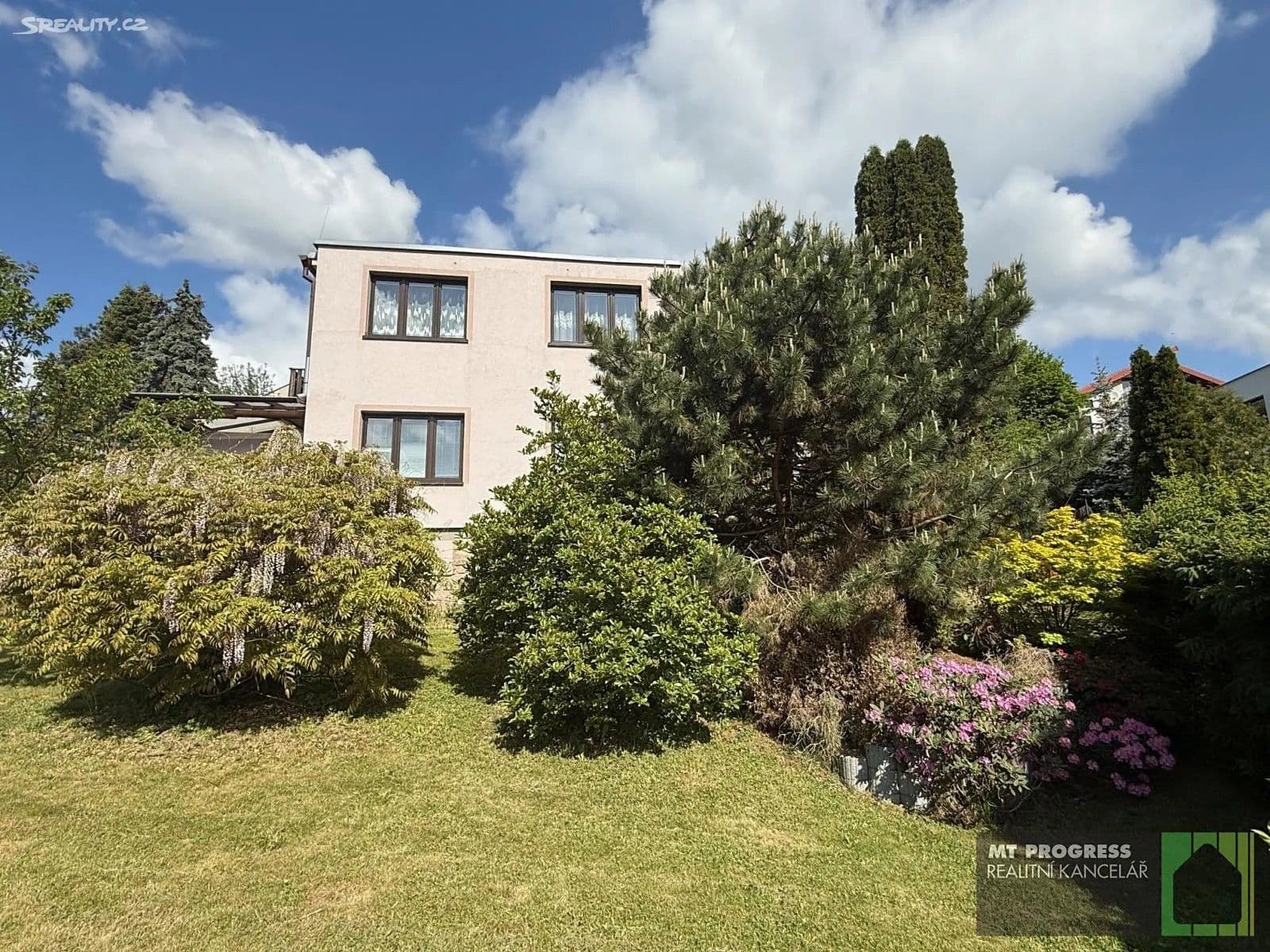 Pronájem domu 150 m², pozemek 907 m², Fojtíkova, Rakovník, Středočeský kraj Pronájem domu 150 m², pozemek 907 m², Fojtíkova, Rakovník, Středočeský kraj