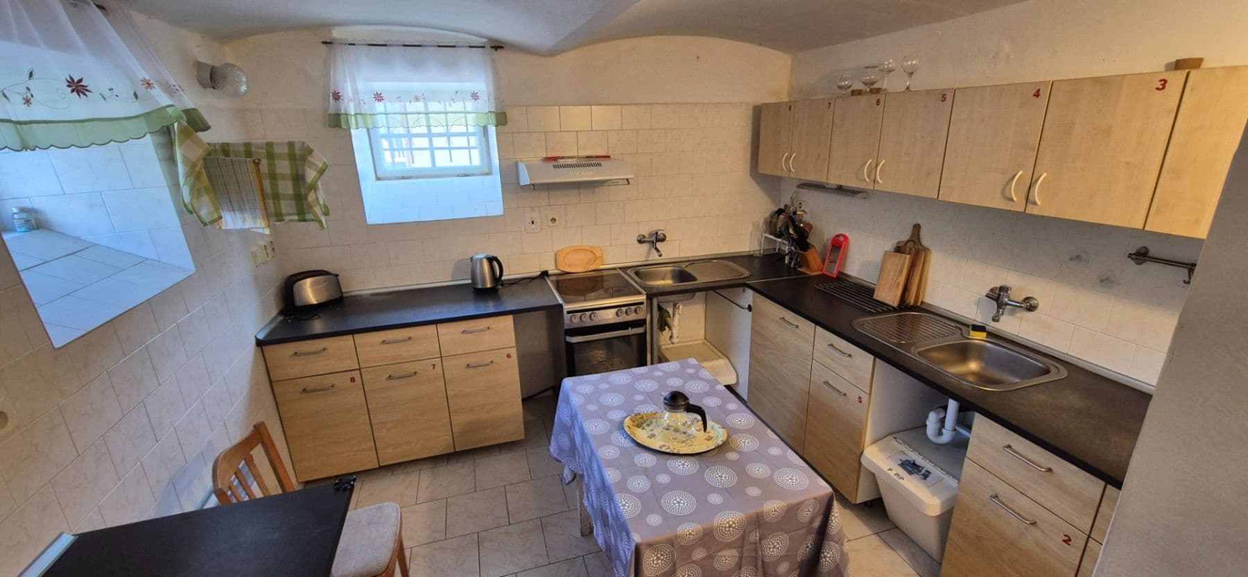 Prodej domu 386 m², pozemek 2.210 m², Hrubá Skála, Liberecký kraj Prodej domu 386 m², pozemek 2.210 m², Hrubá Skála, Liberecký kraj