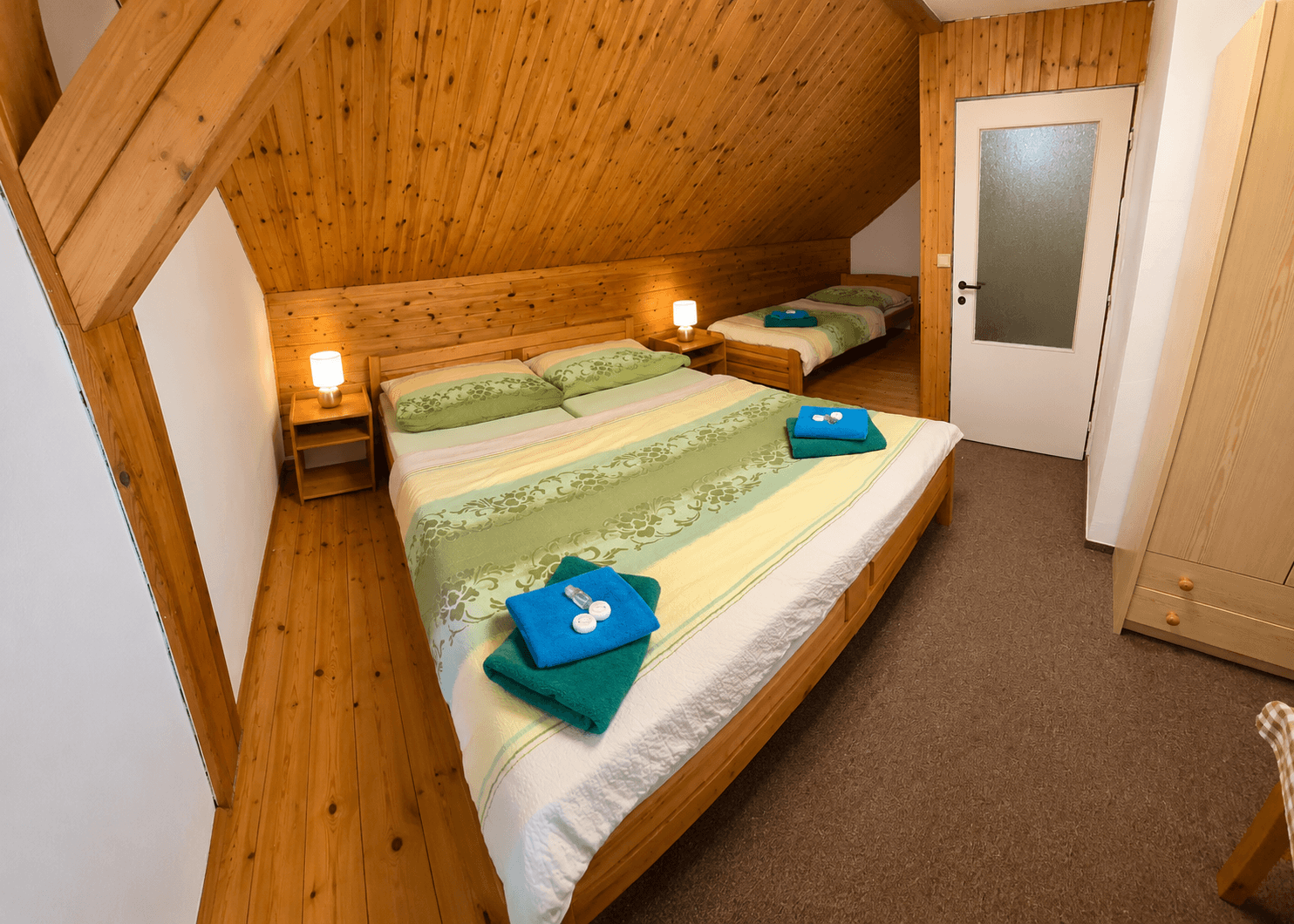Prodej domu 386 m², pozemek 2.210 m², Hrubá Skála, Liberecký kraj Prodej domu 386 m², pozemek 2.210 m², Hrubá Skála, Liberecký kraj