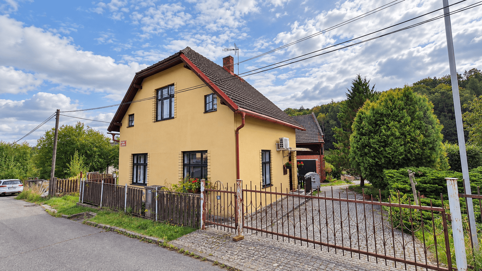 Prodej domu 386 m², pozemek 2.210 m², Hrubá Skála, Liberecký kraj Prodej domu 386 m², pozemek 2.210 m², Hrubá Skála, Liberecký kraj