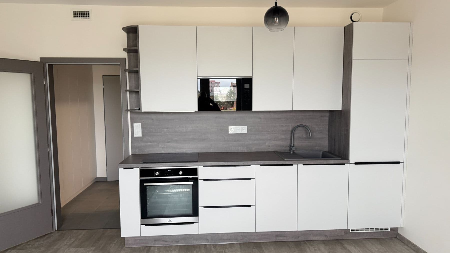 Pronájem bytu 1+kk 32 m², Strančická, Praha, Praha Pronájem bytu 1+kk 32 m², Strančická, Praha, Praha