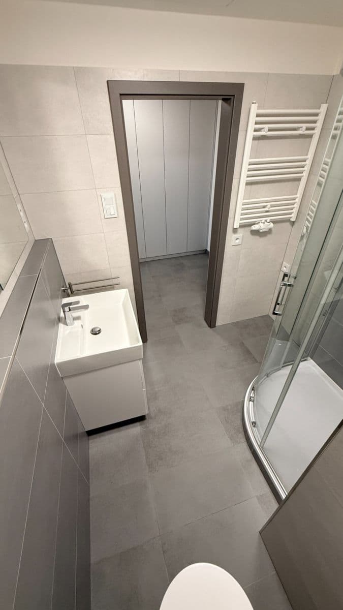 Pronájem bytu 1+kk 32 m², Strančická, Praha, Praha Pronájem bytu 1+kk 32 m², Strančická, Praha, Praha