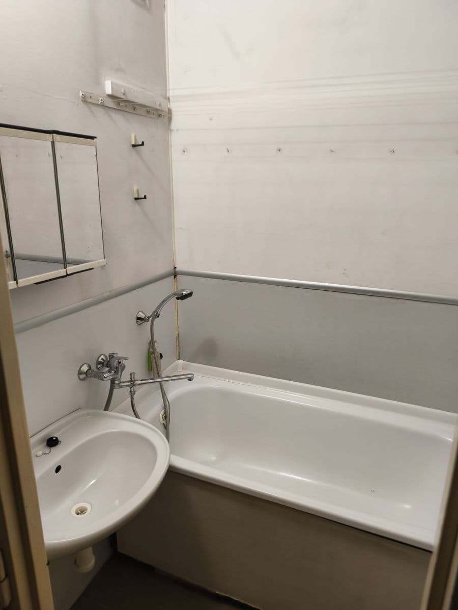 Prodej bytu 2+1 55 m², Máchova, Třinec, Moravskoslezský kraj Prodej bytu 2+1 55 m², Máchova, Třinec, Moravskoslezský kraj