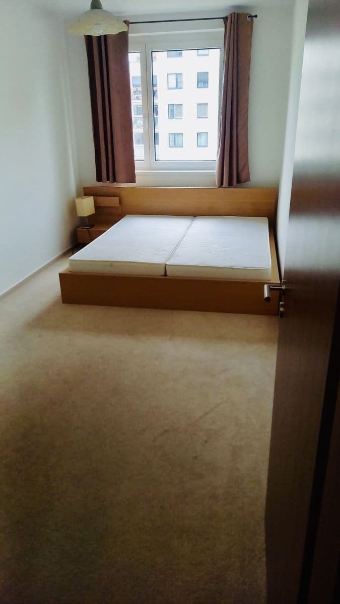 Pronájem bytu 60 m², Pod Harfou, Praha, Praha Pronájem bytu 60 m², Pod Harfou, Praha, Praha