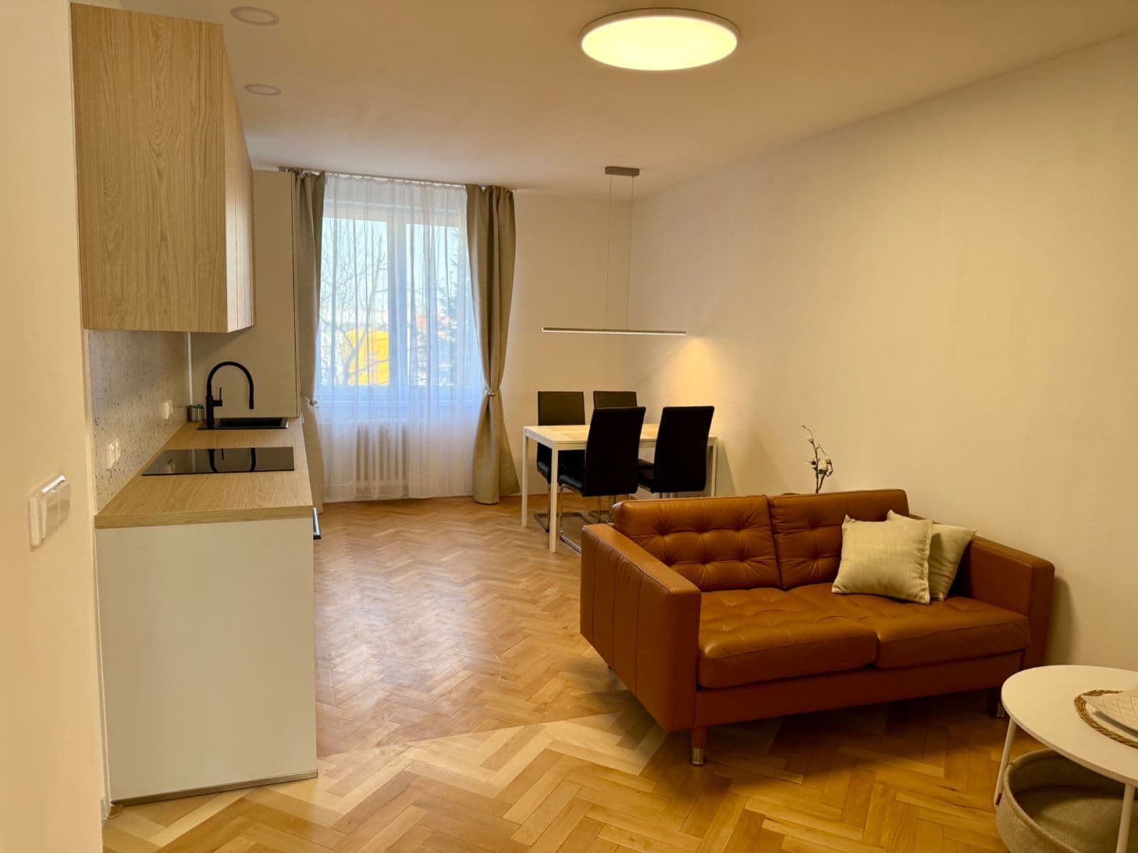 Pronájem bytu 3+kk 56 m², Hodonínská, Praha, Praha Pronájem bytu 3+kk 56 m², Hodonínská, Praha, Praha