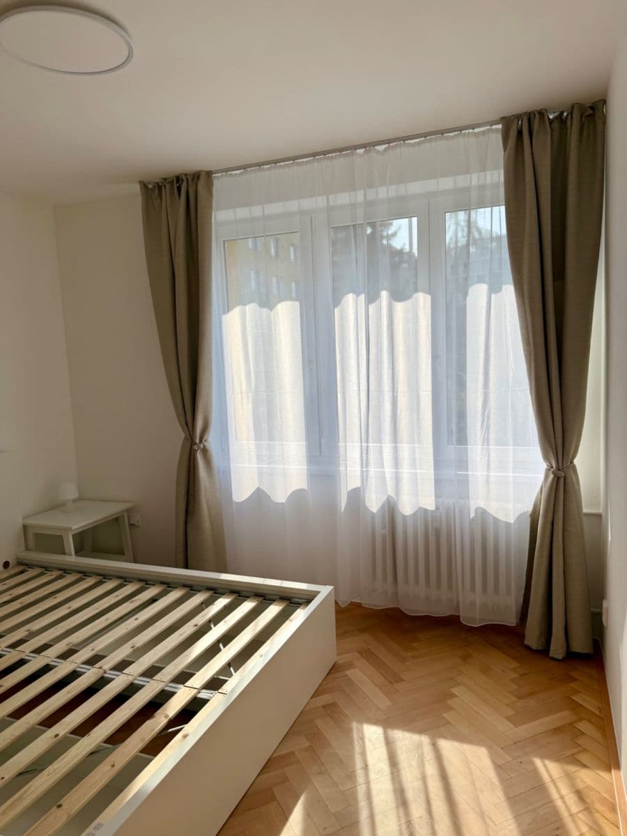 Pronájem bytu 3+kk 56 m², Hodonínská, Praha, Praha Pronájem bytu 3+kk 56 m², Hodonínská, Praha, Praha