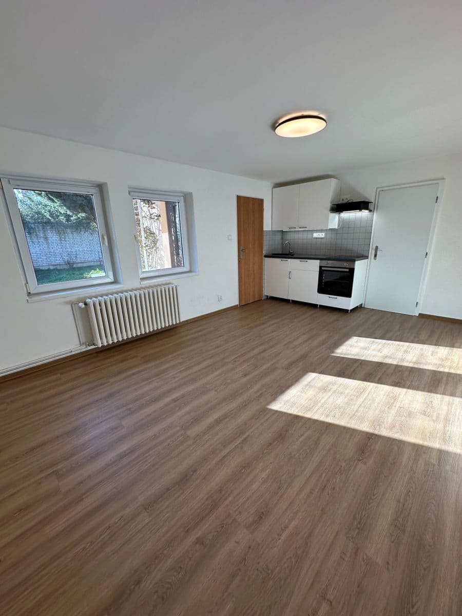 Pronájem bytu 1+kk 25 m², Bolevecká, Praha, Praha Pronájem bytu 1+kk 25 m², Bolevecká, Praha, Praha