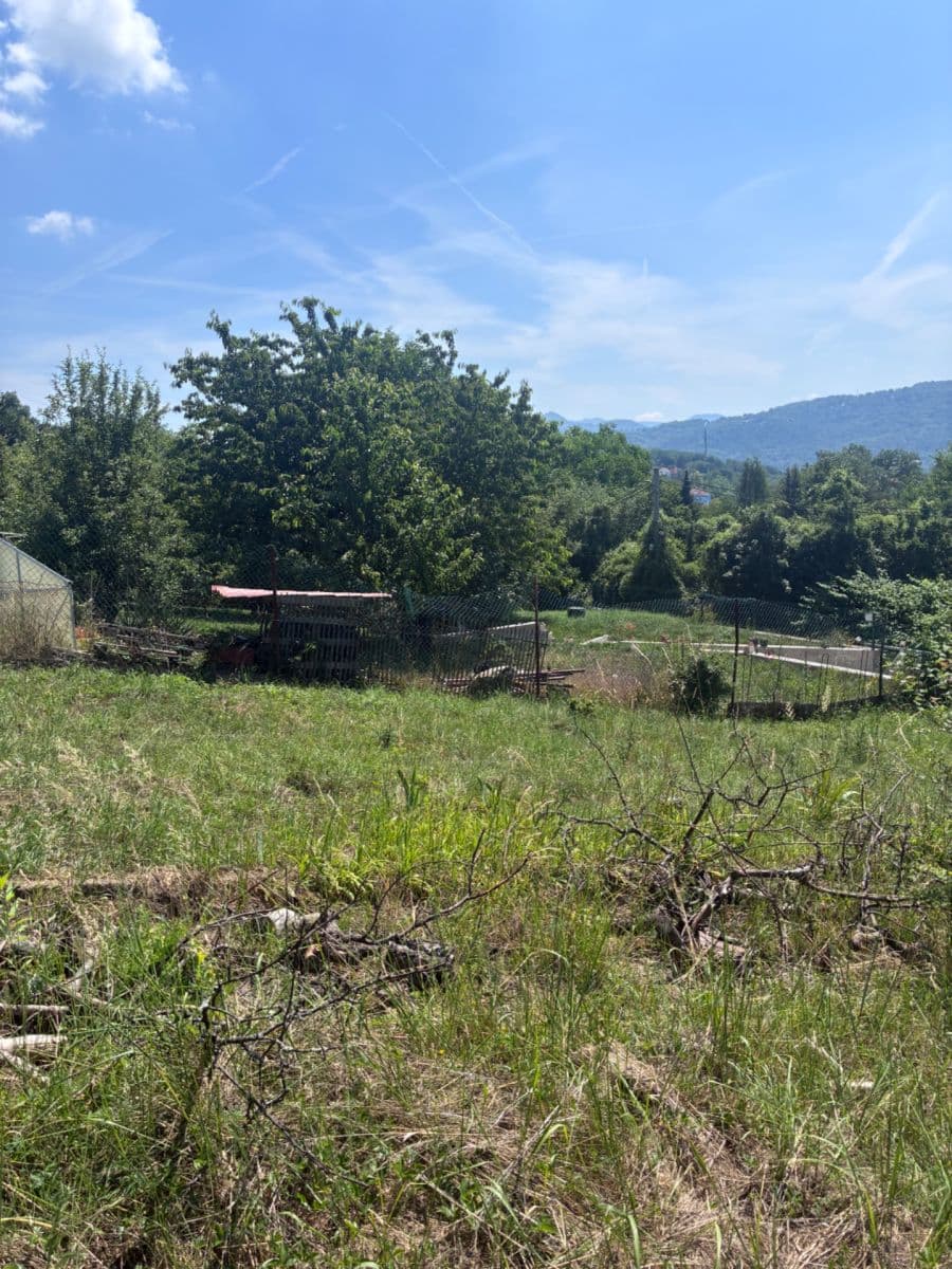 Prodej pozemku 915 m², Černá cesta, Ústí nad Labem, Ústecký kraj Prodej pozemku 915 m², Černá cesta, Ústí nad Labem, Ústecký kraj